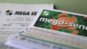 Ganhador da Mega-Sena em SC tem prisão decretada após não pagar pensão alimentícia