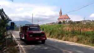 (Vídeo) Caminhão dos bombeiros de Massaranduba aparece em vídeo e causa polêmica