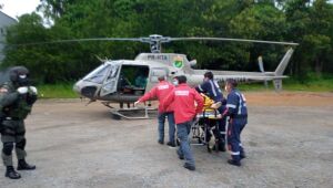 Adolescente sofre parada cardiorrespiratória após choque elétrico em Guaramirim 