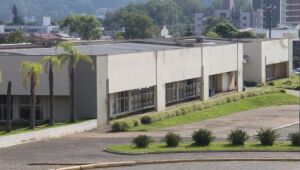 Comissão vai encaminhar construção da nova sede do Legislativo de Jaraguá 