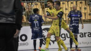 Jaraguá Futsal vence na estreia pela 2ª fase do estadual  