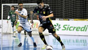 Jaraguá Futsal empata com o Tubarão e segue líder do grupo no Estadual