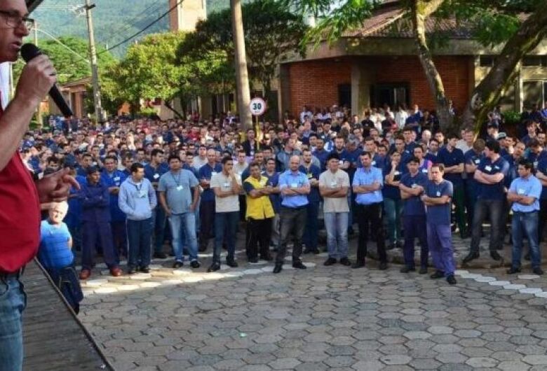 Sindicato dos Metalúrgicos da região e classe patronal fecham reajuste para 2022