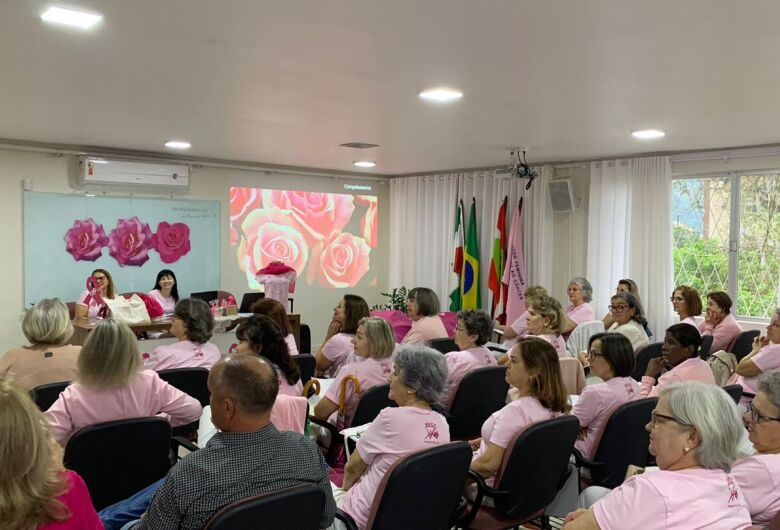 Rede Feminina de Jaraguá lança campanha Outubro Rosa 2022