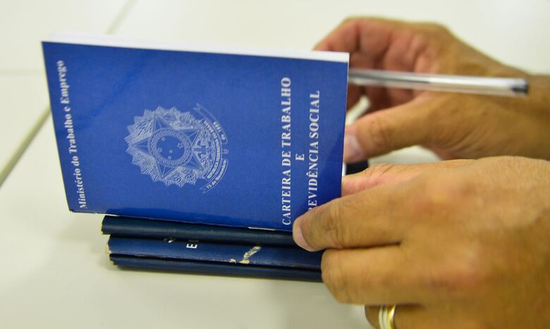 Confira as vagas de emprego disponíveis em Corupá  - Crédito: Marcelo Casal/ Agência Brasil