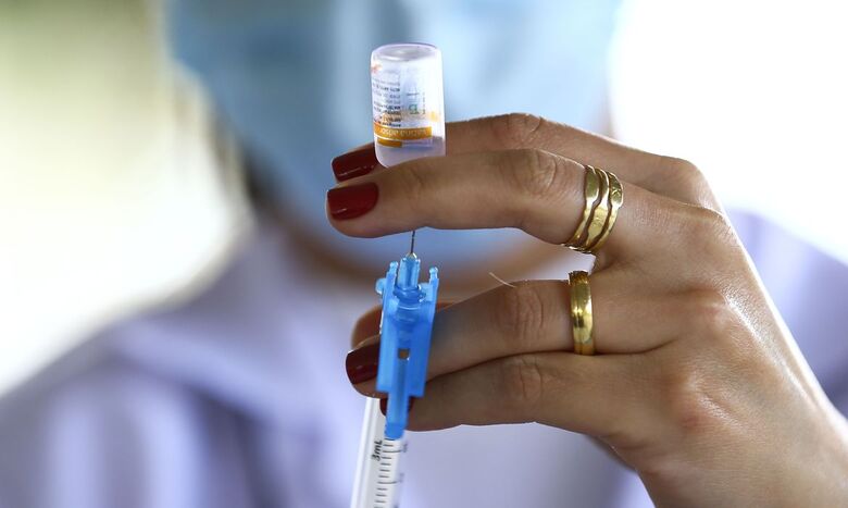 Butantan recebe insumos para mais 14 milhões de doses de vacina - Crédito: Marcelo Camargo/Agência Brasil 
