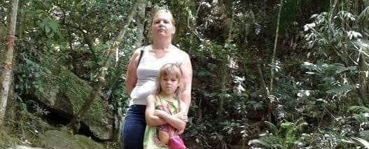 
Mãe e filha, vítimas de acidente, serão sepultadas em Guaramirim  - Crédito: Reprodução Facebook