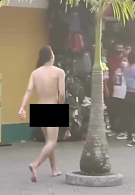Homem é flagrado andando completamente nu em SC  - Crédito: Divulgação 