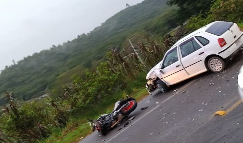 Motociclista é socorrido após acidente na BR-280, em Guaramirim 
 - Crédito: Foto Divulgação/Redes Sociais