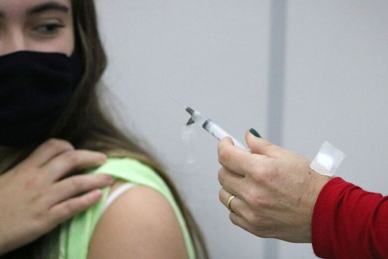 Jaraguá aplicou mais de 2,5 mil doses de vacina contra a covid no fim de semana - Crédito: Arquivo / Divulgação 