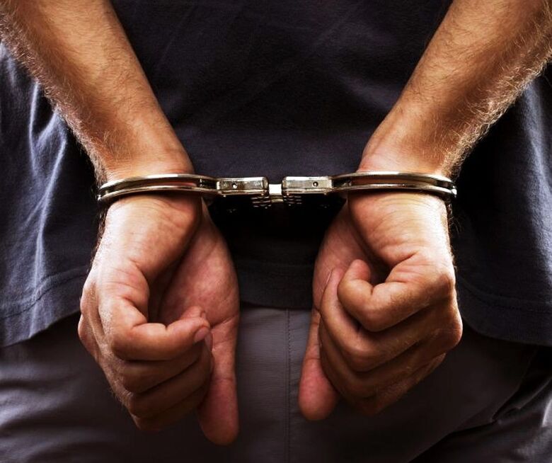 Homem procurado por adulterar veículo é preso em Corupá - Crédito: Ilustração