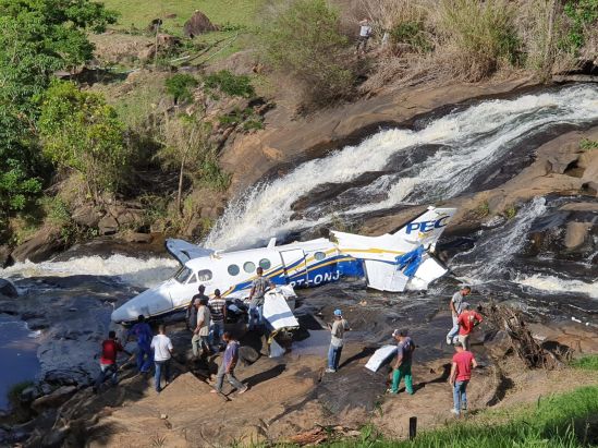 Avião com cantora Marília Mendonça cai em Minas Gerais  - Crédito:  Divulgação/Polícia Militar de Minas Gerais