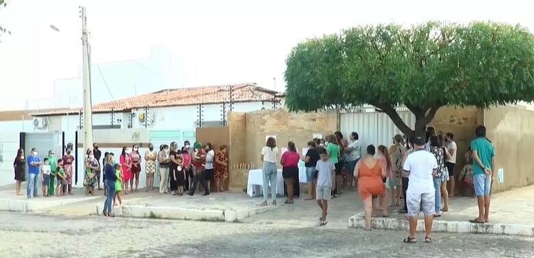 Casa em que a família morava em Patos, no Sertão da Paraíba - Crédito:  TV Sol/Reprodução