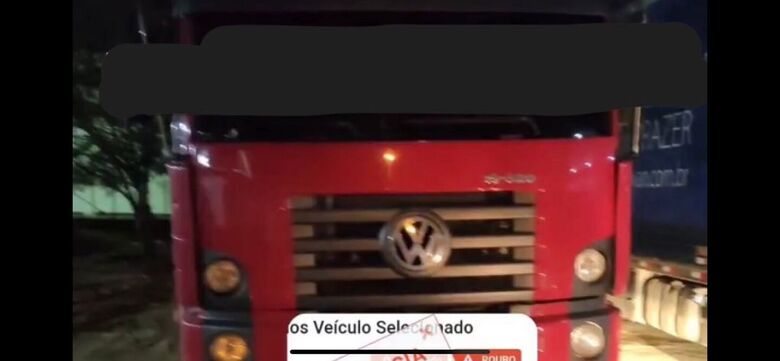 Caminhão roubado em Barra Velha é recuperado em Massaranduba - Crédito: Reprodução redes sociais